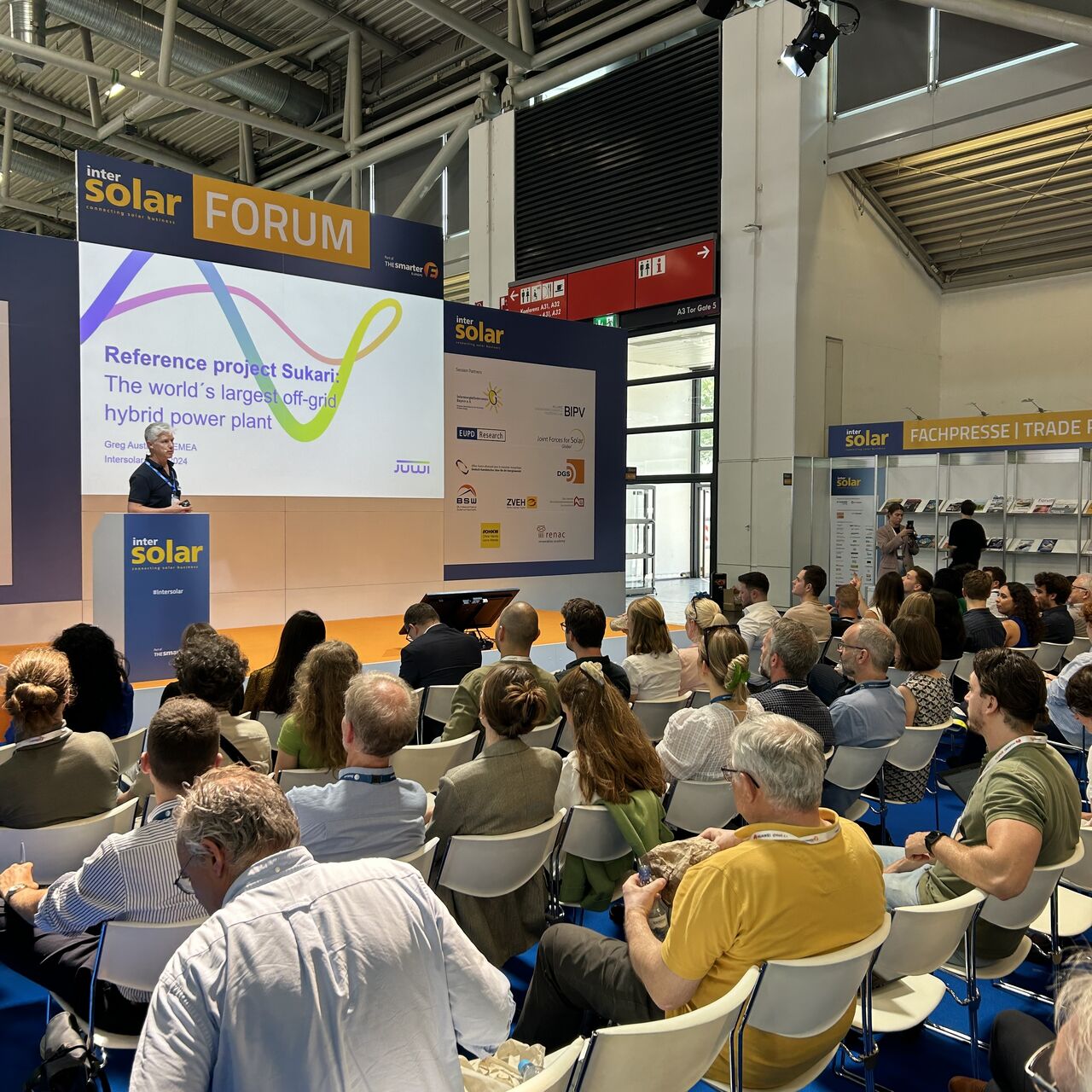 Intersolar2024-Ruiqifeng New Material-Daniel-3